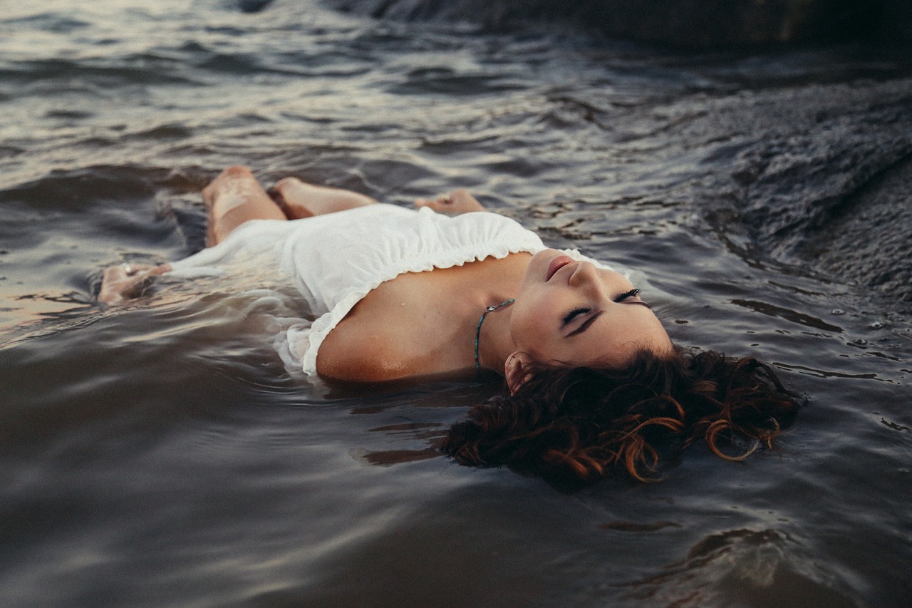 Navigating the Ocean Waste Crisis - What Can We Do?